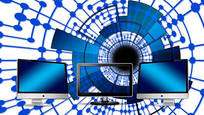 PostgreSQL vs MySQL：出海业务数据库怎么选？RakSmart 一键托管方案对比